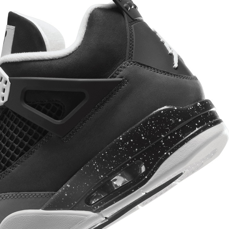 Air Jordan 4 Retro Fear Angle 5