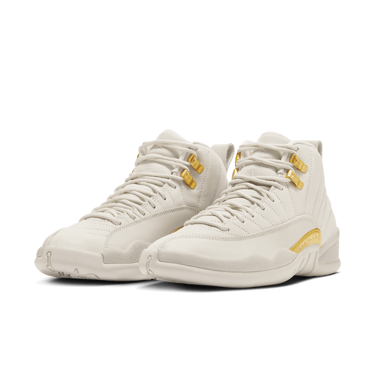 Air Jordan 12 Retro Phantom (W) Angle 3