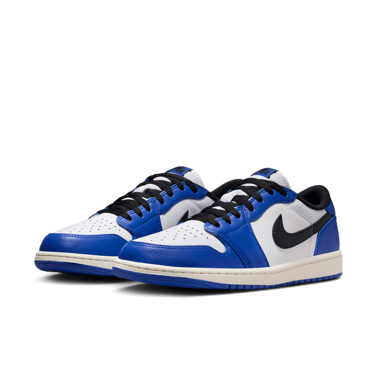 Air Jordan 1 Retro Low OG Game Royal Angle 3