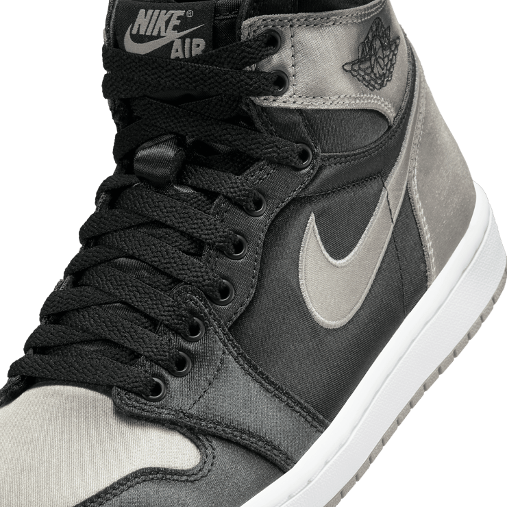 Air Jordan 1 Retro High OG Satin Shadow (W) Angle 4