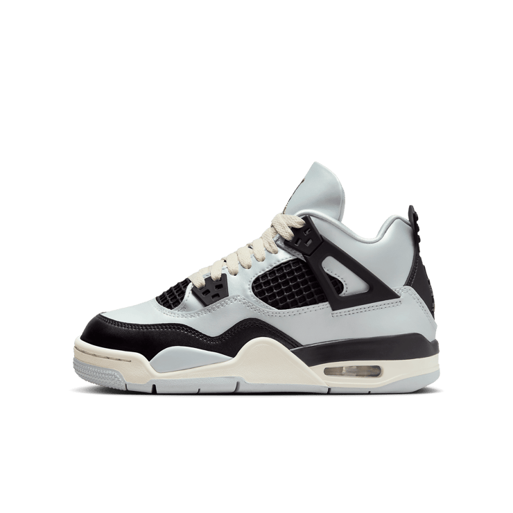 Air Jordan 4 Retro Platinum Gold (GS) Angle 0