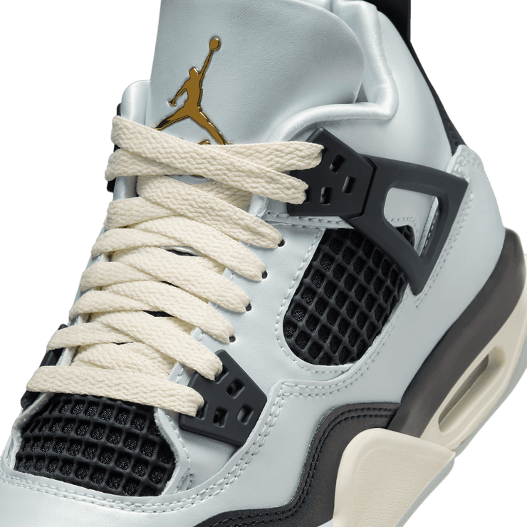 Air Jordan 4 Retro Platinum Gold (GS) Angle 5