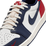 Air Jordan 1 Retro Low OG Howard University Angle 5