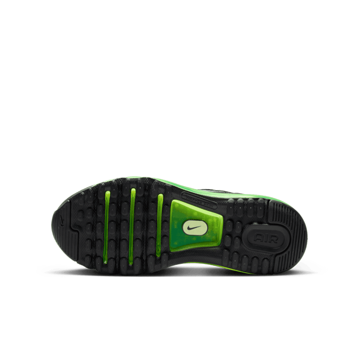 Nike Air Max 2013 Big Kids' Angle 0