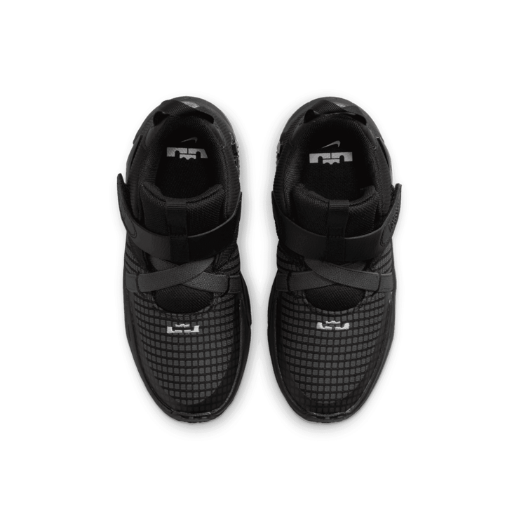 Nike LeBron Witness 7 PS 'Black Anthracite' Angle 1