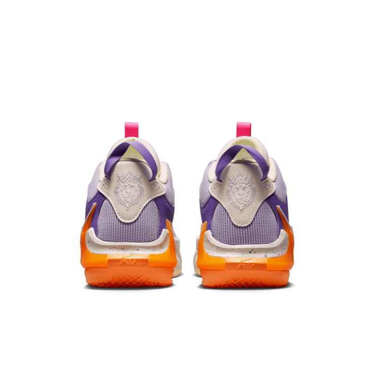 Nike LeBron Witness 7 GS 'Action Grape Vivid Orange' Angle 3