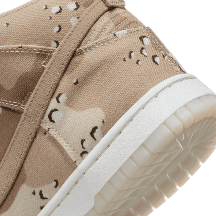 Nike Dunk High Desert Camo (W) Angle 0
