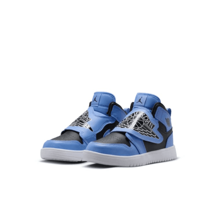 Sky Jordan 1 Little Kids' Angle 2