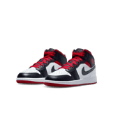 Air Jordan 1 Mid GS 'Gym Red Black Toe' Angle 2