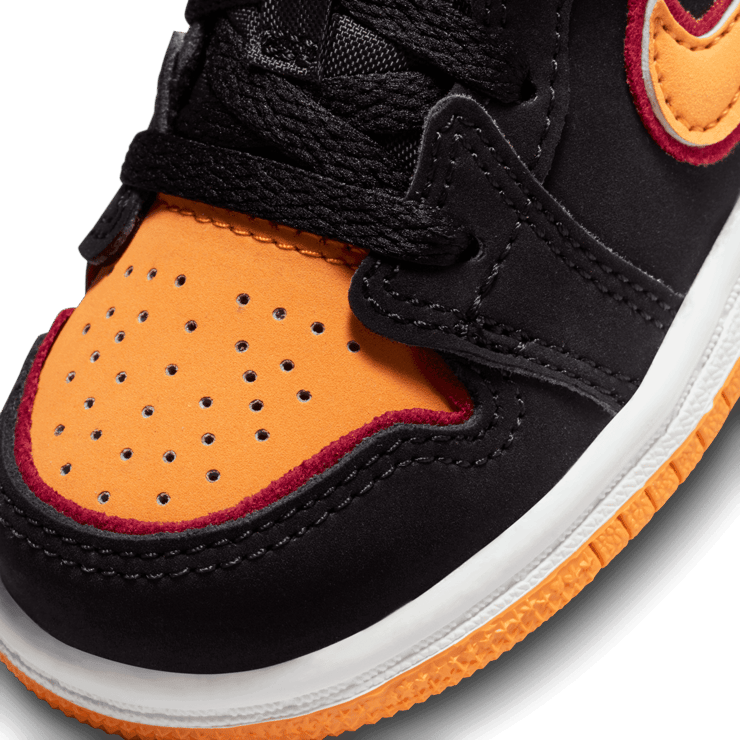 Air Jordan 1 Mid SE TD 'Vivid Orange' Angle 4