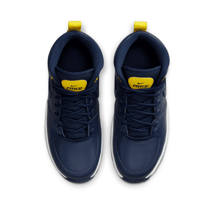 Nike Manoa LTR Big Kids' Boots Angle 1