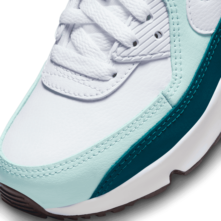 Nike Air Max 90 LTR Little Kidsâ Angle 4