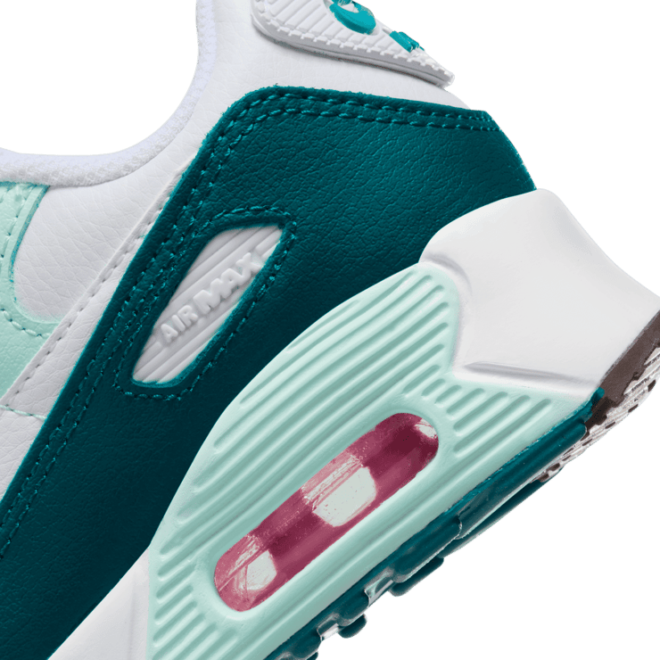 Nike Air Max 90 LTR Little Kidsâ Angle 5