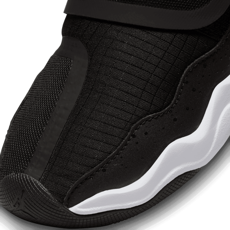 Jordan 23/7 PS 'Black White' Angle 4