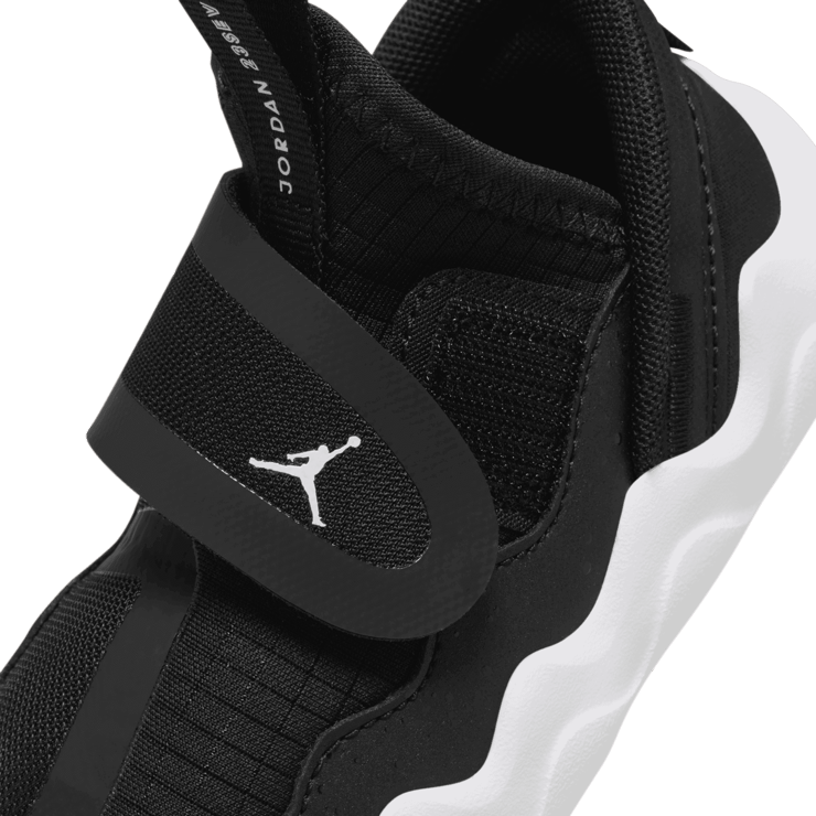 Air Jordan 23/7 TD 'Black White' Angle 5