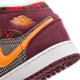 Air Jordan 1 Mid SE GS 'Plaid' Angle 5