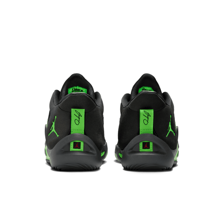 Nike Jordan Tatum 1 GS 'Black Green Strike' Angle 3