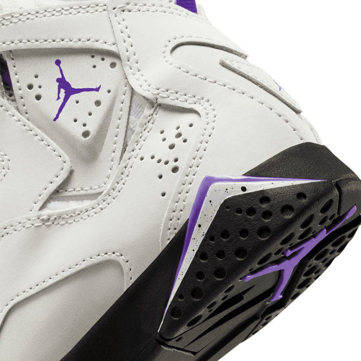 Jordan True Flight PS 'Base Grey Purple Venom' Angle 5