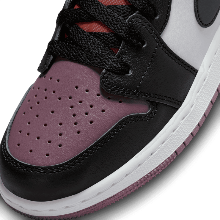 Air Jordan 1 Low SE GS 'Sky J Mauve' Angle 4