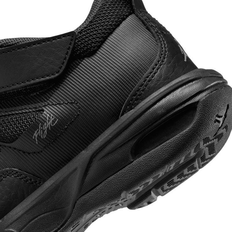 Nike Stay Loyal 3 Little Kids' Angle 5