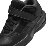 Nike Stay Loyal 3 Little Kids' Angle 4