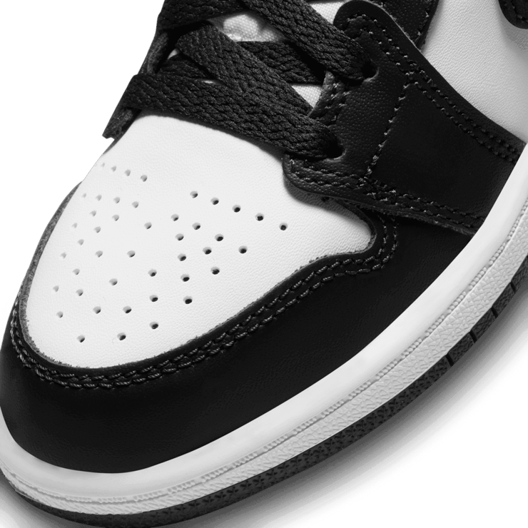 Air Jordan 1 Mid SE PS 'Panda Elephant' Angle 4