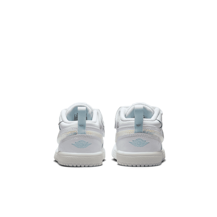 Jordan 1 Low Alt SE Baby/Toddler Angle 3