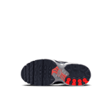 Nike Air Max Plus Little Kids' Angle 0