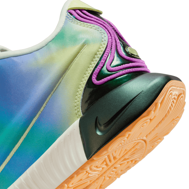 Nike LeBron 21 SE GS 'Movie Night' Angle 5