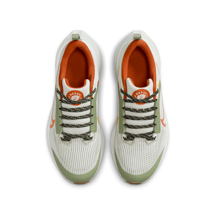 Nike Air Zoom Pegasus 40 GS 'Oil Green Campfire Orange' Angle 1