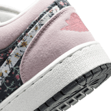 Air Jordan 1 Low SE Big Kids' Angle 5
