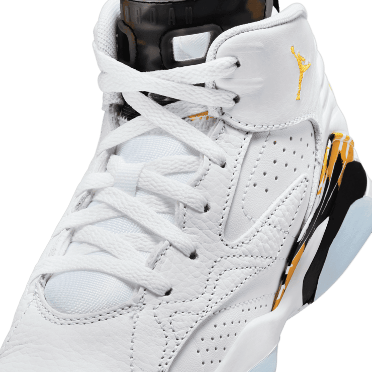 Nike Jordan MVP PS 'White Yellow Ochre' Angle 4