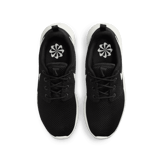 Nike Roshe 2 Golf GS 'Black White' Angle 1