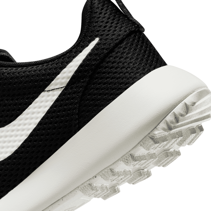 Nike Roshe 2 Golf GS 'Black White' Angle 5