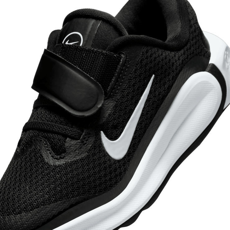 Nike Infinity Flow PS 'Black White' Angle 4