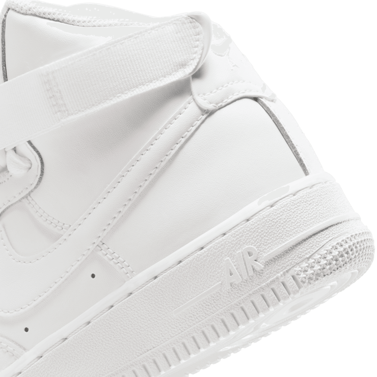 Nike Air Force 1 High LE GS 'Triple White' Angle 3