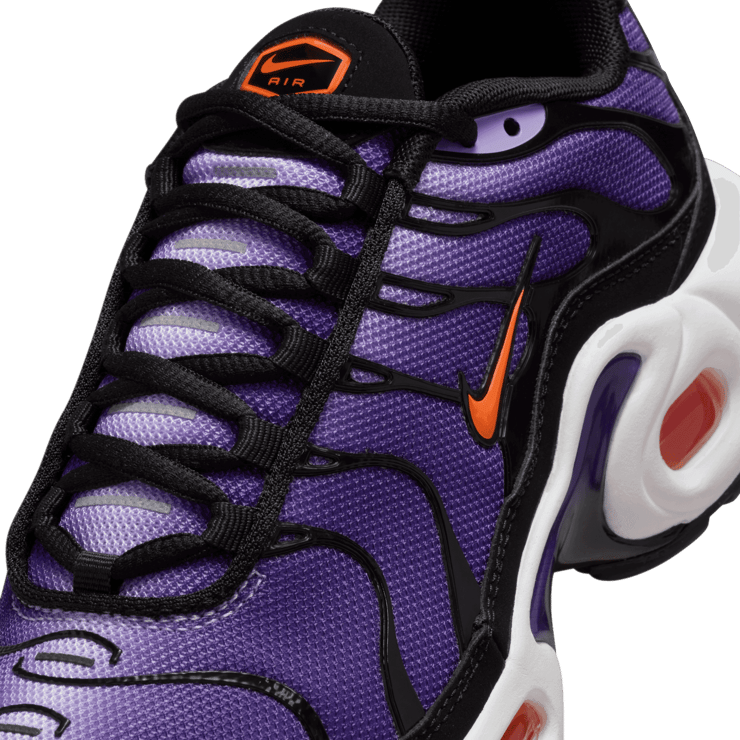 Nike Air Max Plus OG GS 'Voltage Purple' 2024 Angle 2