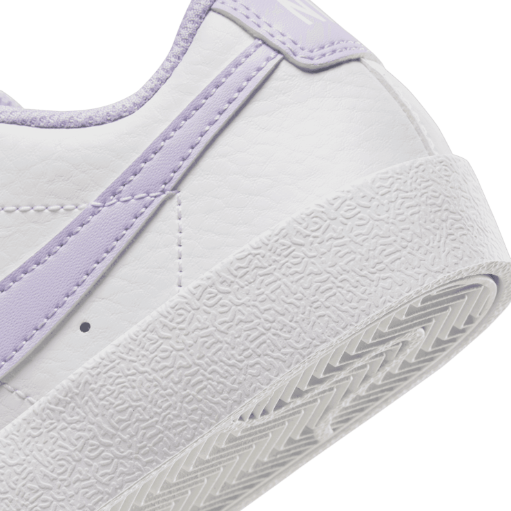 Nike Blazer Low '77 PS 'White Lilac Bloom' Angle 4