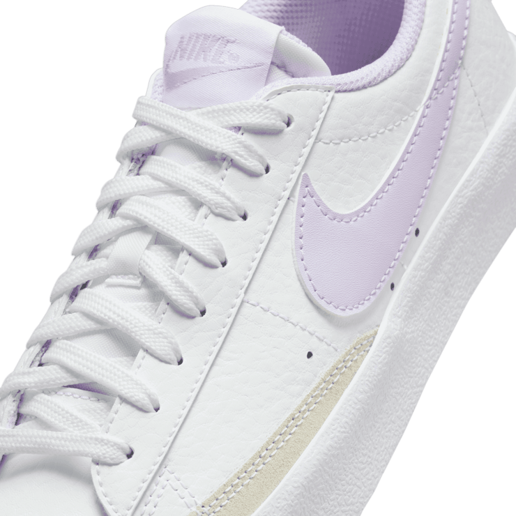 Nike Blazer Low '77 GS 'White Lilac Bloom' Angle 4