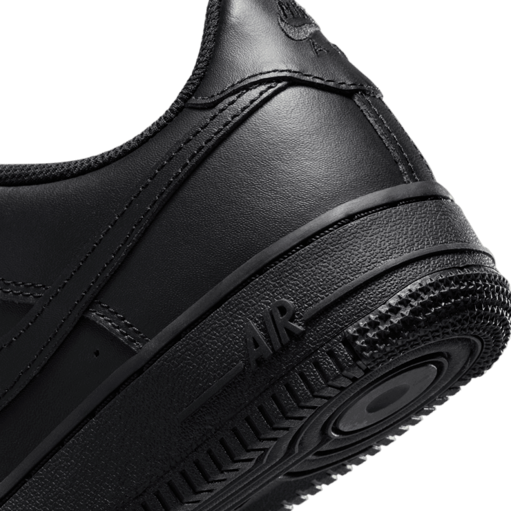 Nike Air Force 1 LE GS 'Triple Black' Angle 5