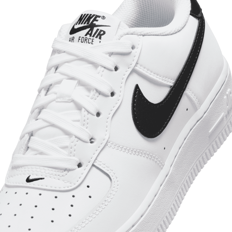 Nike Air Force 1 GS 'White Black' Angle 4