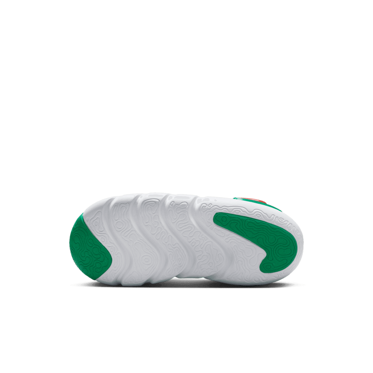 Nike Dynamo 2 EasyOn Little Kids' Angle 0