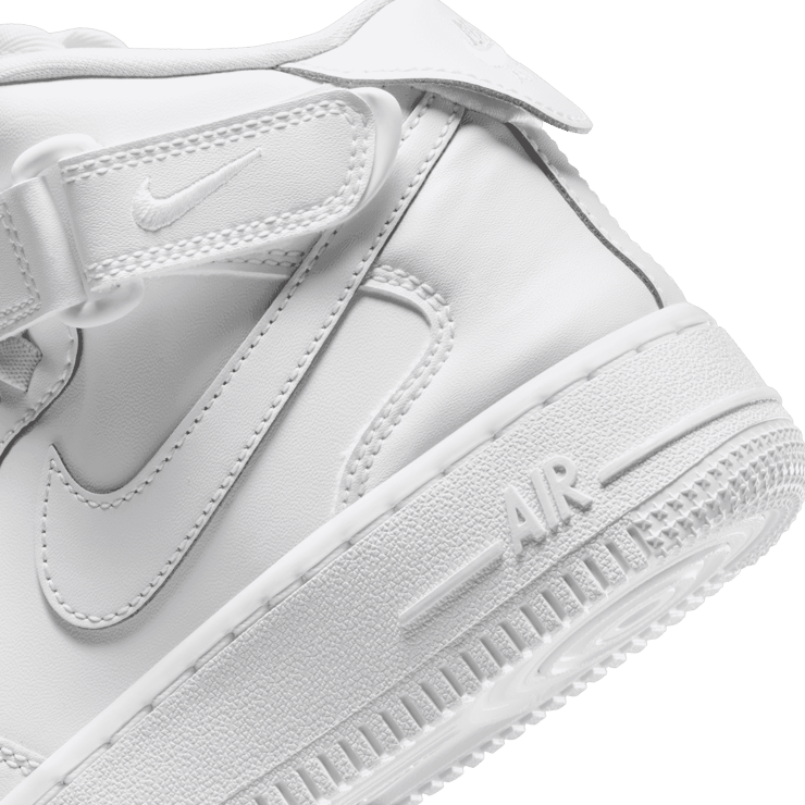 Nike Air Force 1 Mid EasyOn SE GS 'Triple White' Angle 5