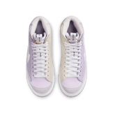 Nike Blazer Mid '77 SE GS 'Just Do It - Mismatched' Angle 1