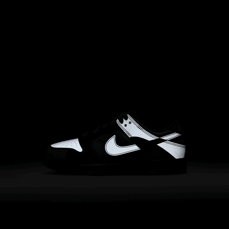 Nike Dunk Low PS 'Dance' Angle 8