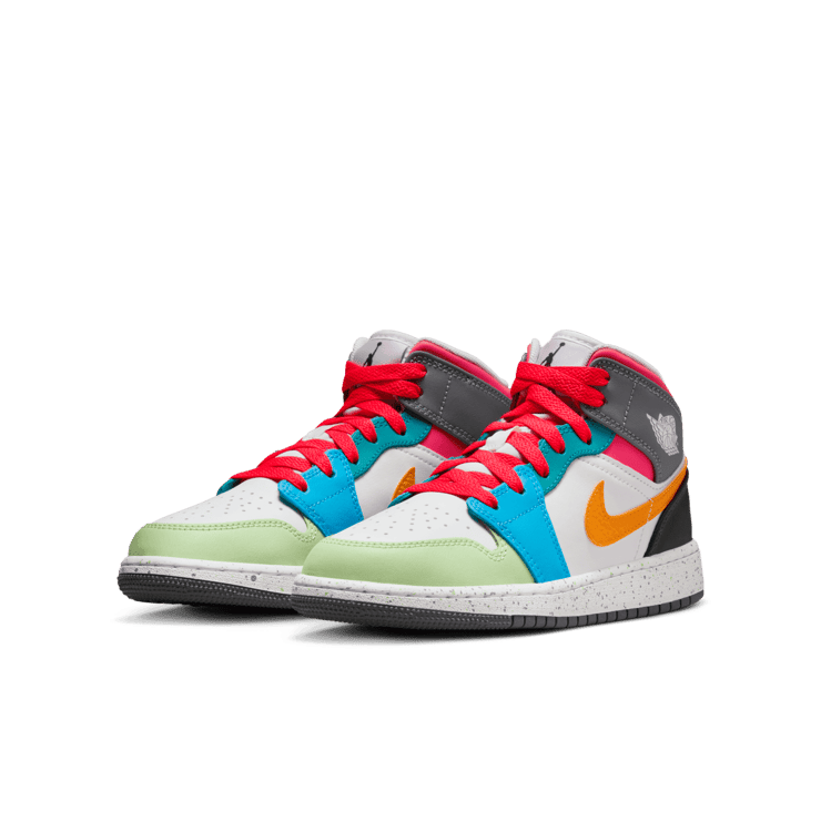 Air Jordan 1 Mid SE GS 'Multi-Color' Angle 2