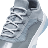 Air Jordan 11 CMFT Low Big Kids' Angle 4