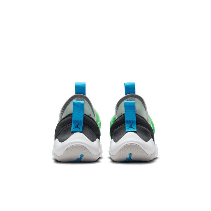 Air Jordan 23/7 Little Kids' Angle 3