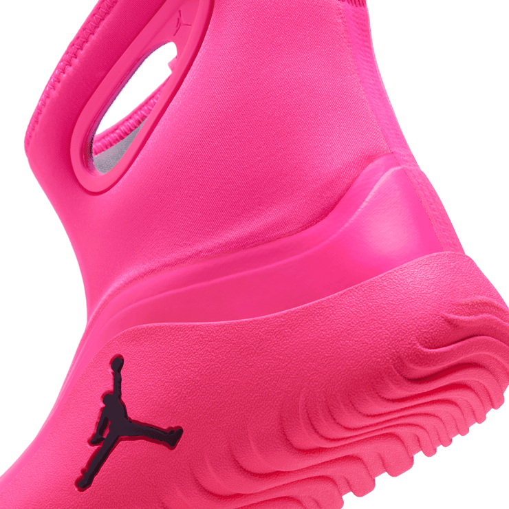 Jordan Lil Drip Little Kids' Boots Angle 5