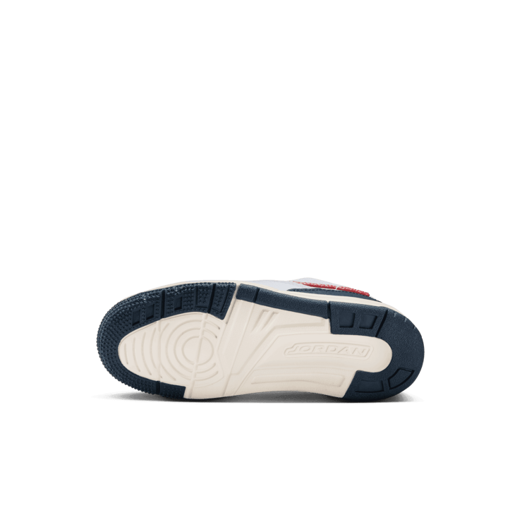 Air Jordan Legacy 312 Low Little Kids' Angle 0